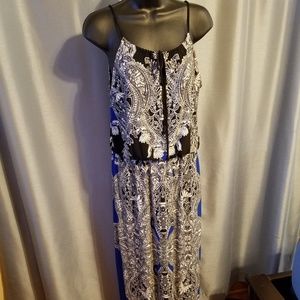 Valerie Bertinelli Black, Blue & White Dress